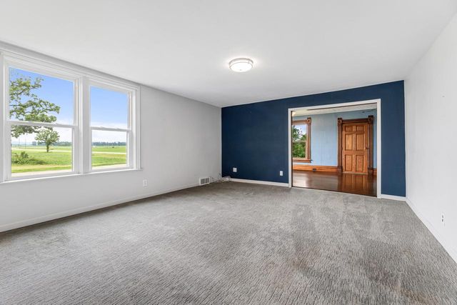 W22882 Little Tamarack ROAD, Galesville, WI 54630