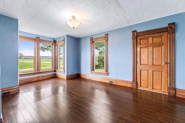 W22882 Little Tamarack ROAD, Galesville, WI 54630