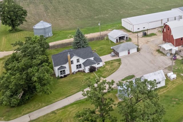 W22882 Little Tamarack ROAD, Galesville, WI 54630
