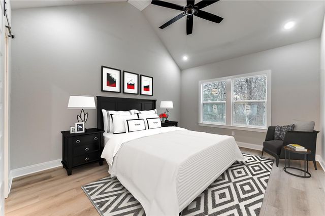 8 Brentwood Drive, Bella Vista, AR 72715