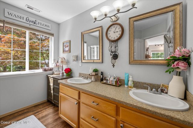 2842 N Stone Pines CT, Coeur D'alene, ID 83815