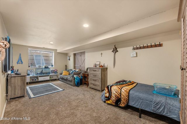 2842 N Stone Pines CT, Coeur D'alene, ID 83815