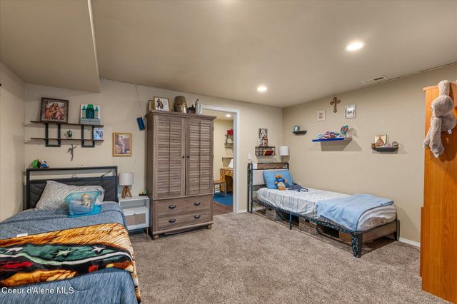 2842 N Stone Pines CT, Coeur D'alene, ID 83815