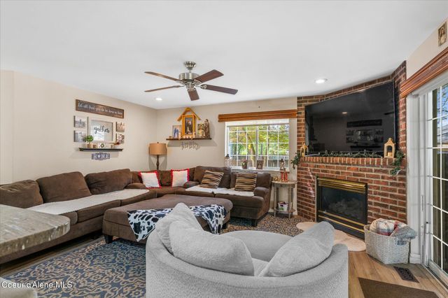 2842 N Stone Pines CT, Coeur D'alene, ID 83815