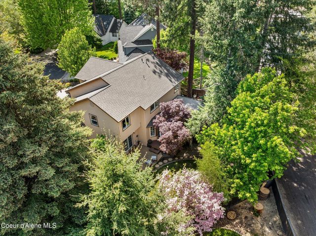 2842 N Stone Pines CT, Coeur D'alene, ID 83815