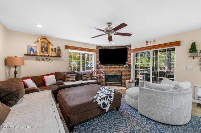 2842 N Stone Pines CT, Coeur D'alene, ID 83815