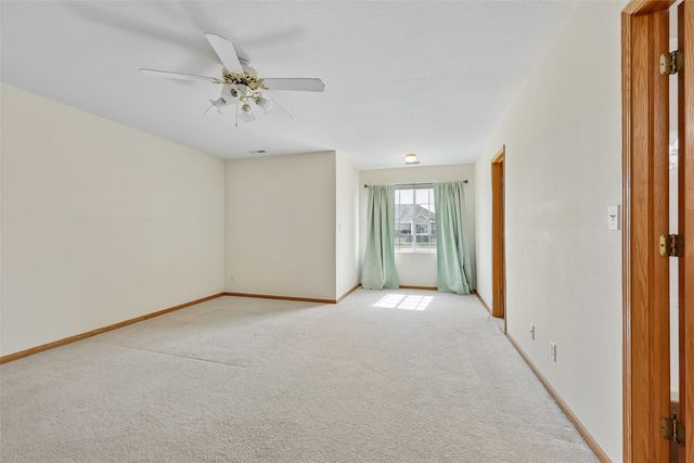 4255 Eisenhower Lane 17, Ames, IA 50010