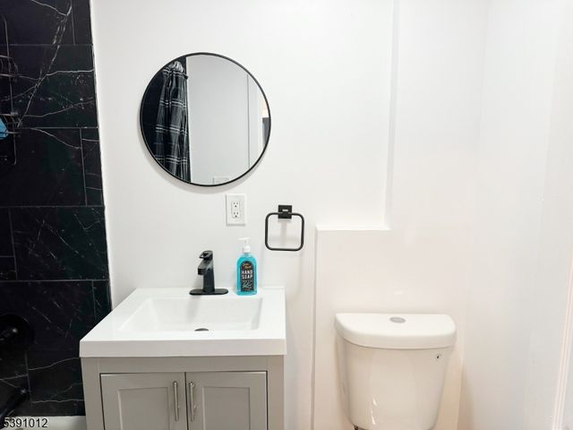 26 Duryea St, Newark City, NJ 07103
