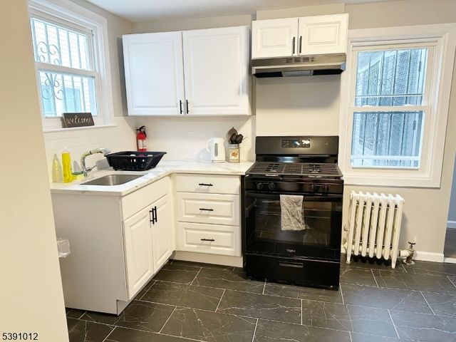 26 Duryea St, Newark City, NJ 07103