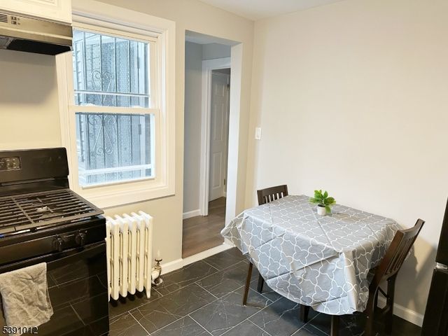 26 Duryea St, Newark City, NJ 07103