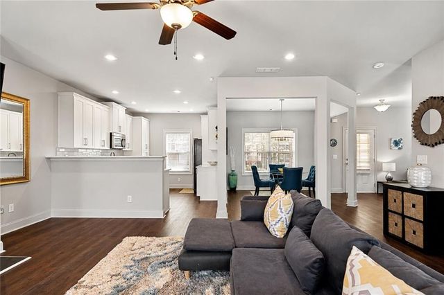 1618 Habershal Road NW, Atlanta, GA 30318