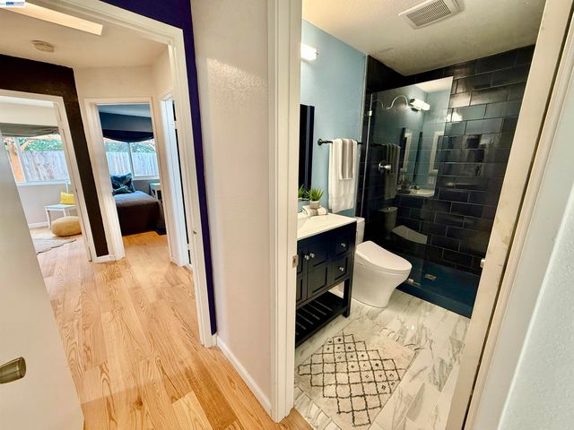 797 Coral Ridge Cir, Rodeo, CA 94572