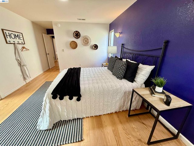 797 Coral Ridge Cir, Rodeo, CA 94572