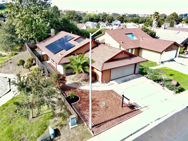 797 Coral Ridge Cir, Rodeo, CA 94572