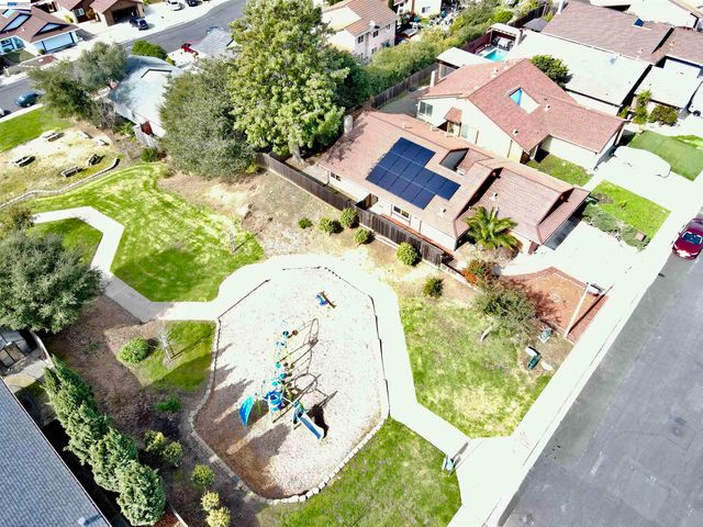 797 Coral Ridge Cir, Rodeo, CA 94572