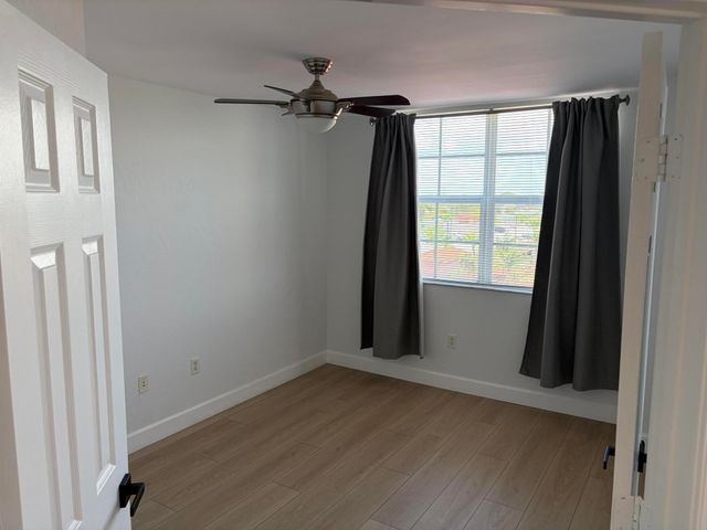 1801 N FLAGLER Drive 824, West Palm Beach, FL 33407