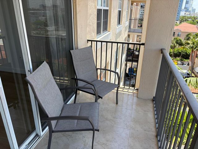 1801 N FLAGLER Drive 824, West Palm Beach, FL 33407
