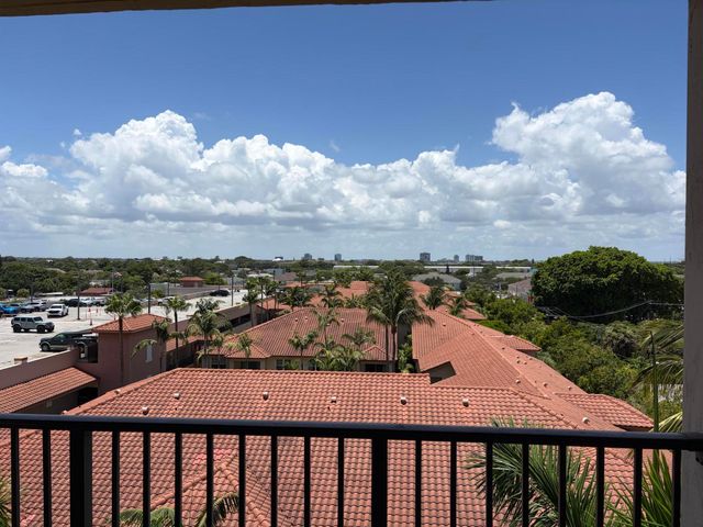 1801 N FLAGLER Drive 824, West Palm Beach, FL 33407