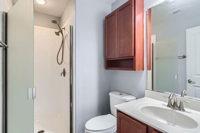6017 Randleman DR, Del Valle, TX 78617