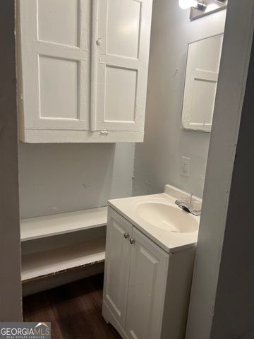 92 Woodlawn Avenue, Winder, GA 30680