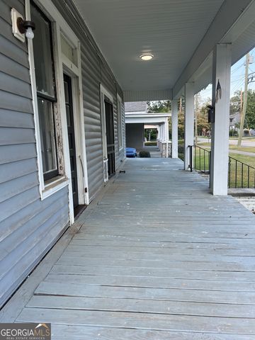92 Woodlawn Avenue, Winder, GA 30680