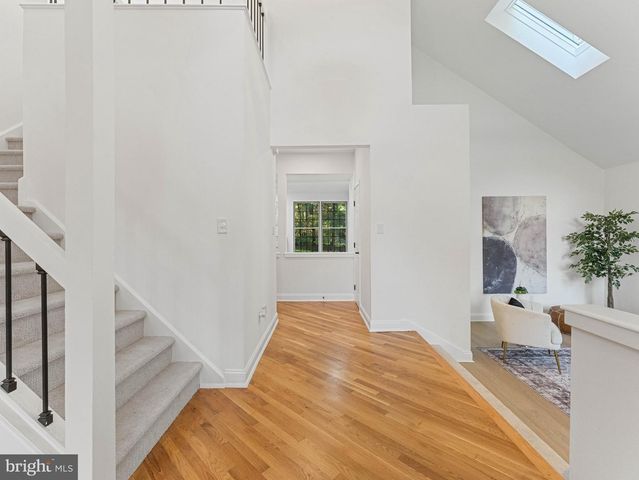 115 FORREST HILLS DR, Voorhees, NJ 08043