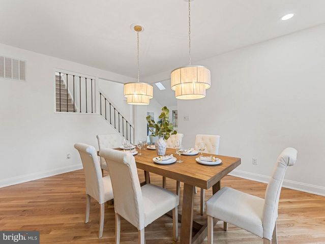 115 FORREST HILLS DR, Voorhees, NJ 08043