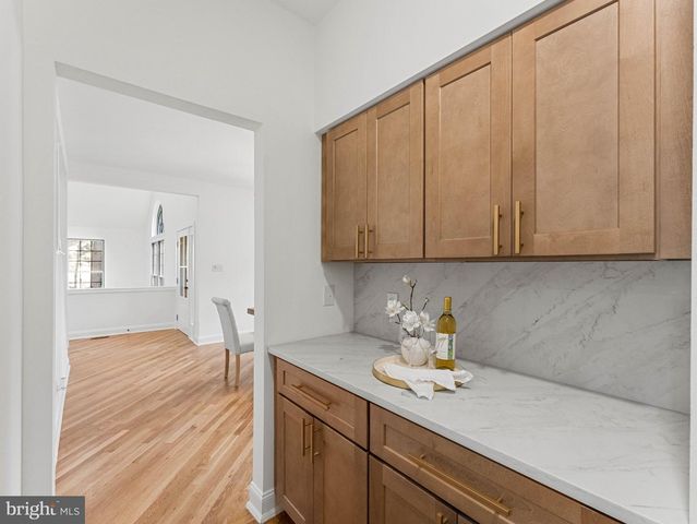 115 FORREST HILLS DR, Voorhees, NJ 08043
