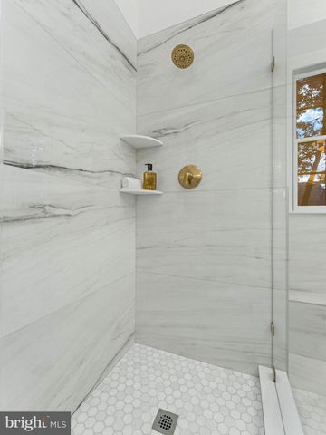 115 FORREST HILLS DR, Voorhees, NJ 08043