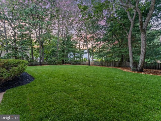 115 FORREST HILLS DR, Voorhees, NJ 08043