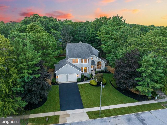 115 FORREST HILLS DR, Voorhees, NJ 08043