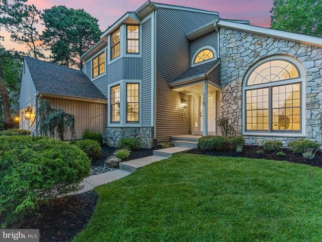 115 FORREST HILLS DR, Voorhees, NJ 08043