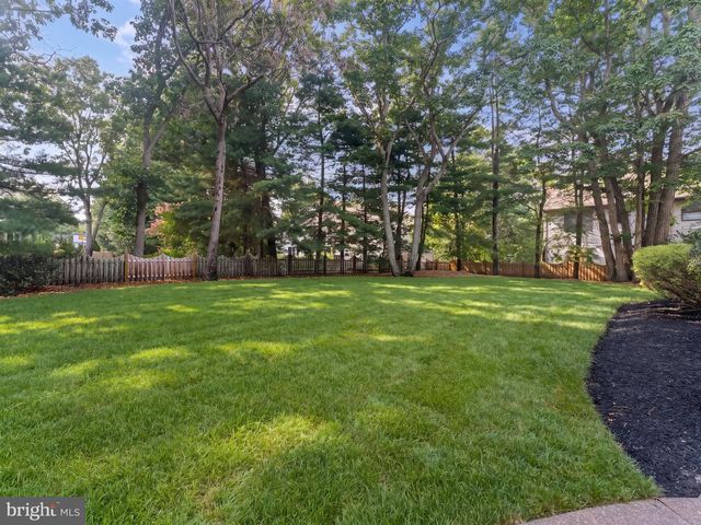 115 FORREST HILLS DR, Voorhees, NJ 08043