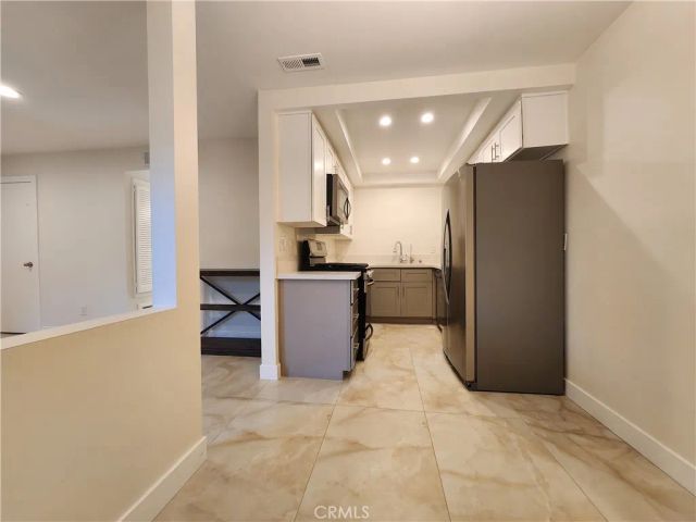 408 Burchett 6, Glendale, CA 91203