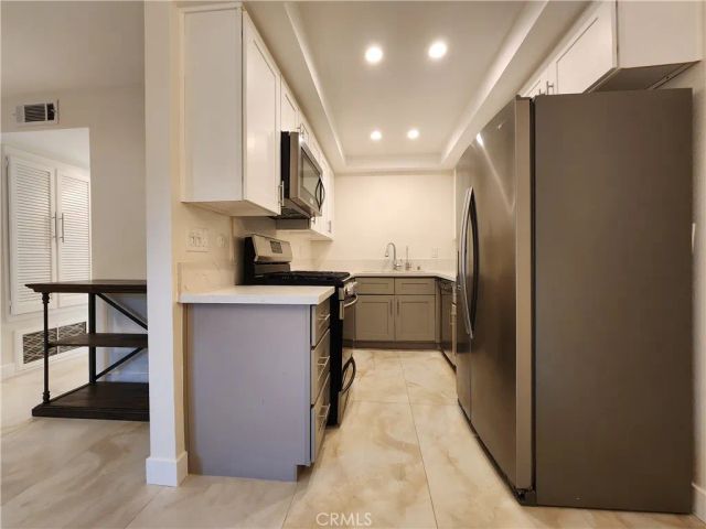 408 Burchett 6, Glendale, CA 91203