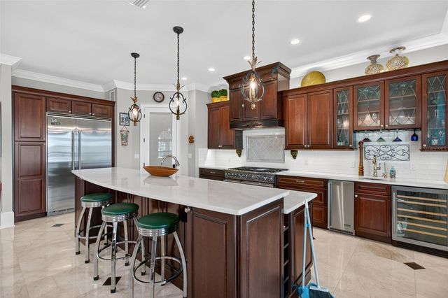 7974 9TH AVENUE S, St Petersburg, FL 33707