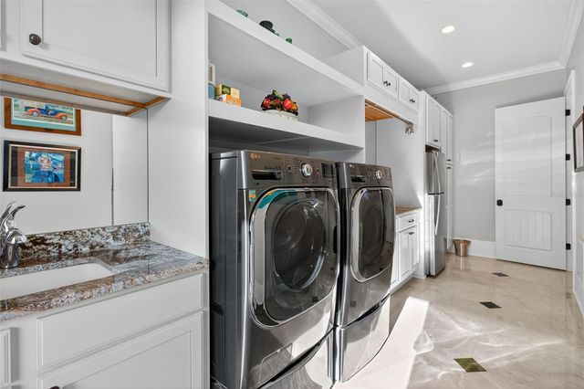 7974 9TH AVENUE S, St Petersburg, FL 33707