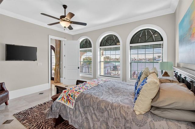 7974 9TH AVENUE S, St Petersburg, FL 33707