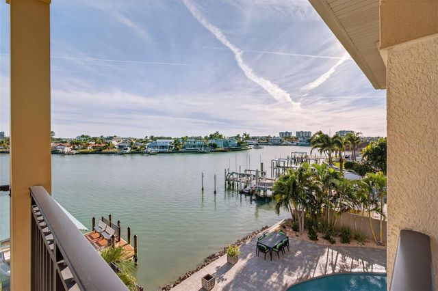 7974 9TH AVENUE S, St Petersburg, FL 33707