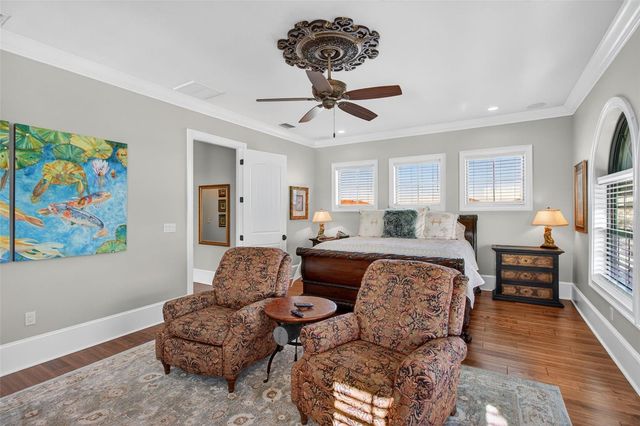 7974 9TH AVENUE S, St Petersburg, FL 33707