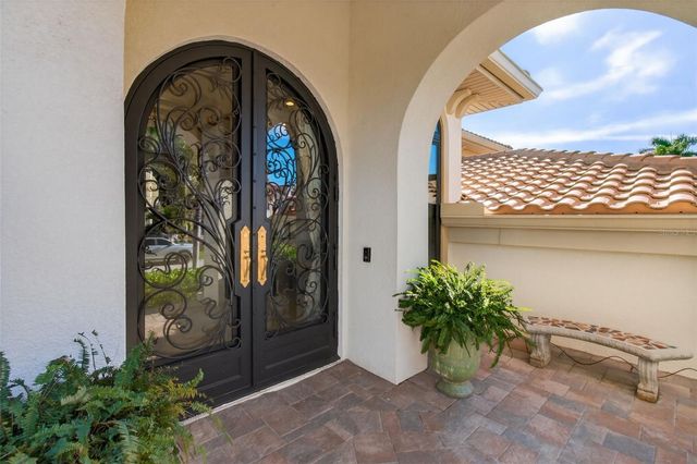 7974 9TH AVENUE S, St Petersburg, FL 33707