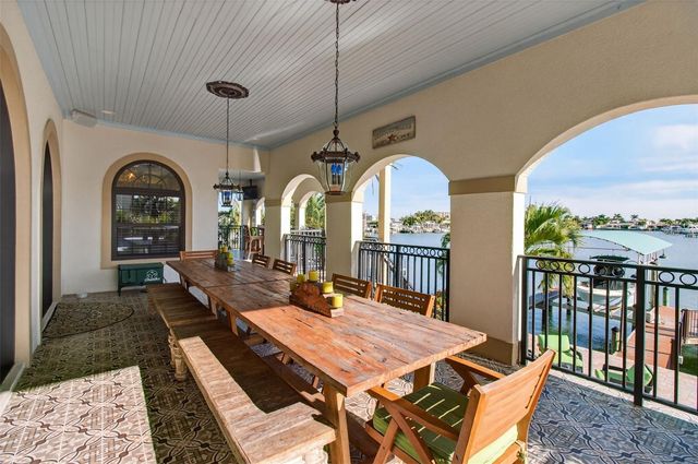 7974 9TH AVENUE S, St Petersburg, FL 33707