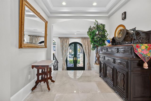 7974 9TH AVENUE S, St Petersburg, FL 33707