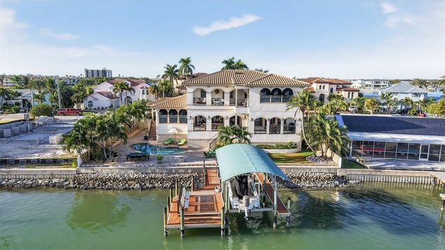 7974 9TH AVENUE S, St Petersburg, FL 33707