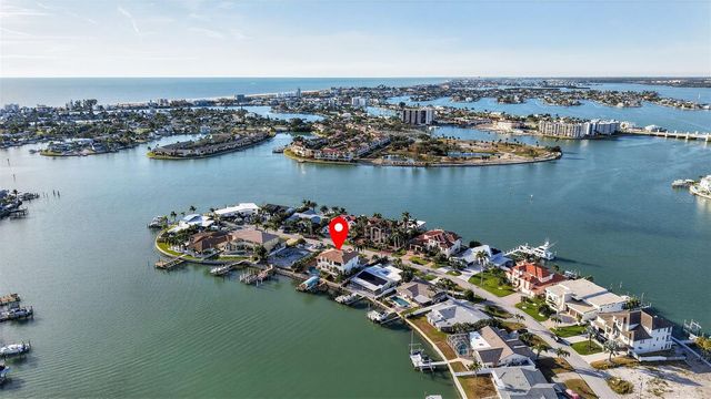 7974 9TH AVENUE S, St Petersburg, FL 33707