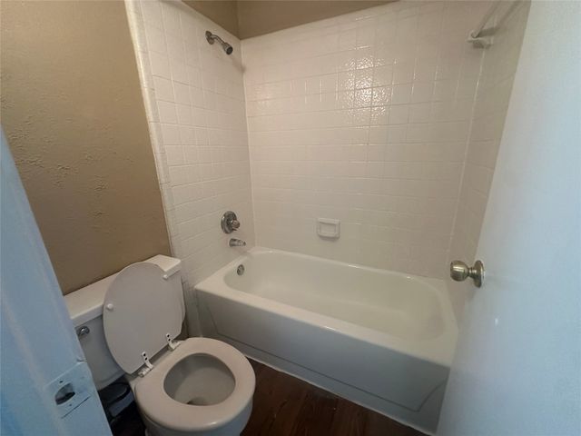 9823 Walnut Street 212, Dallas, TX 75243