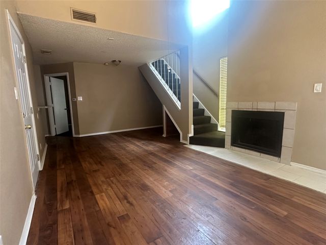 9823 Walnut Street 212, Dallas, TX 75243