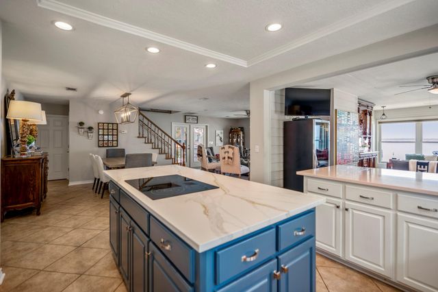 415 Pine Brook Drive, Livingston, TX 77351