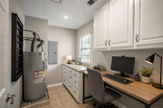 415 Pine Brook Drive, Livingston, TX 77351