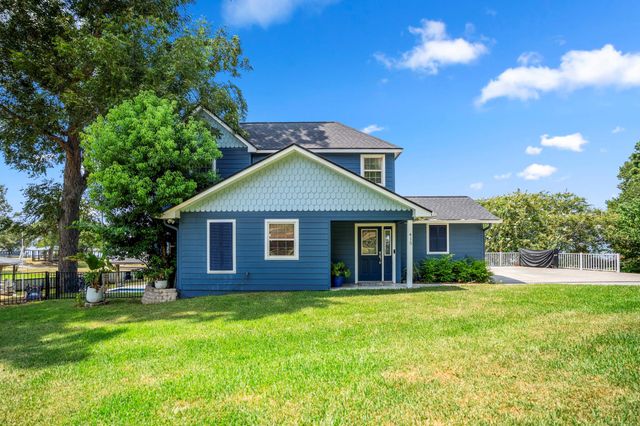 415 Pine Brook Drive, Livingston, TX 77351
